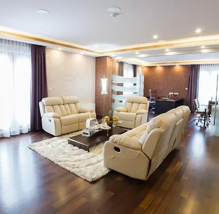 호텔 Hotel Mostar 4*