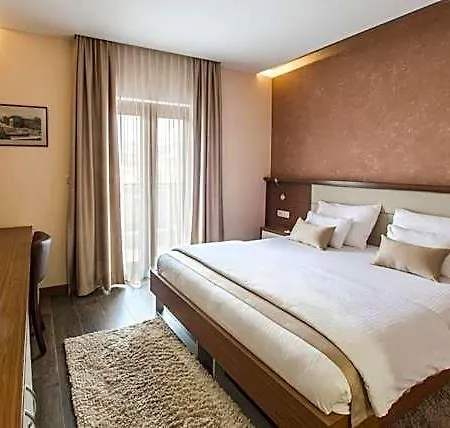 Hotel Mostar 호텔 4*